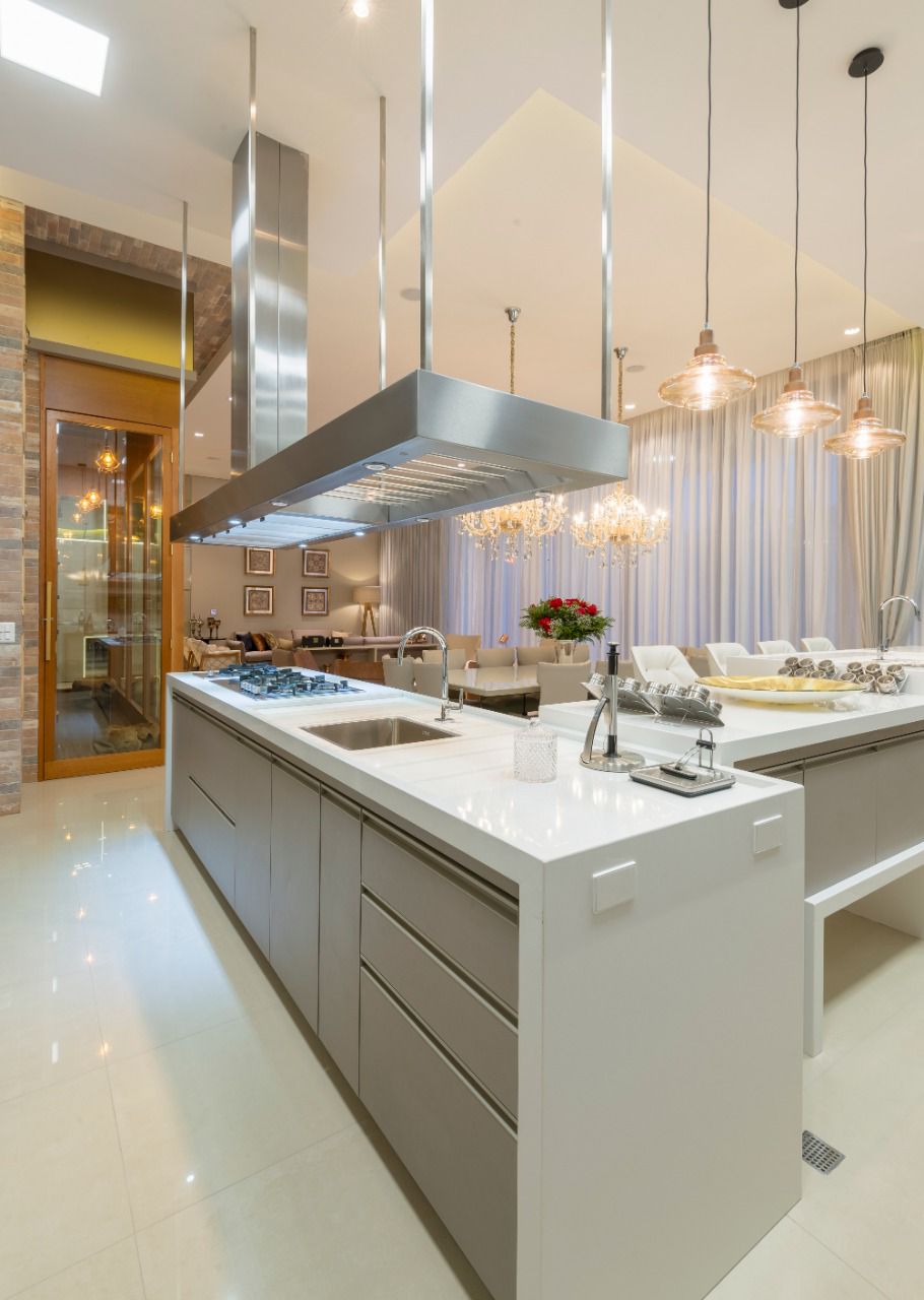 WhatsApp Image 2025-10-23 at 20.58.46 (1)